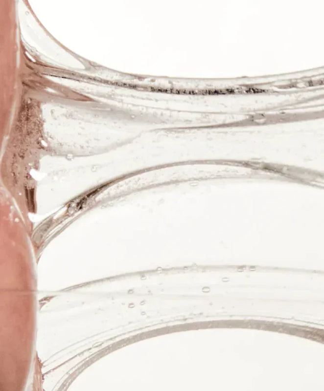 Ceramides. The unsung heroes of healthy skin.